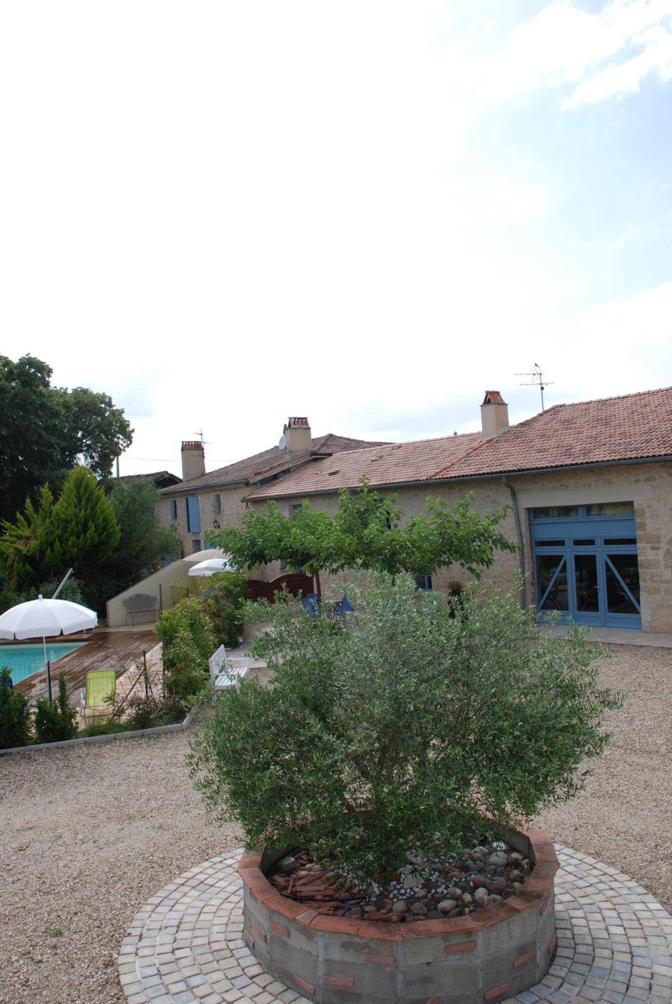 Chambres D'Hotes Du Clos Semper Felix Sainte-Bazeille Exterior photo